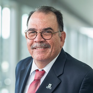 Dr. Rafael Bahamonde